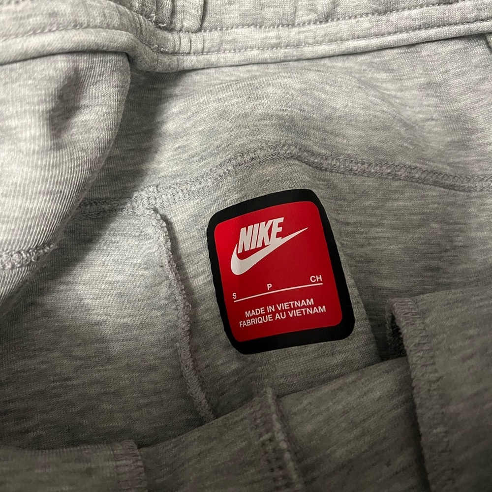 Nike FCB Light Gray techfleece Sweatpants image 3